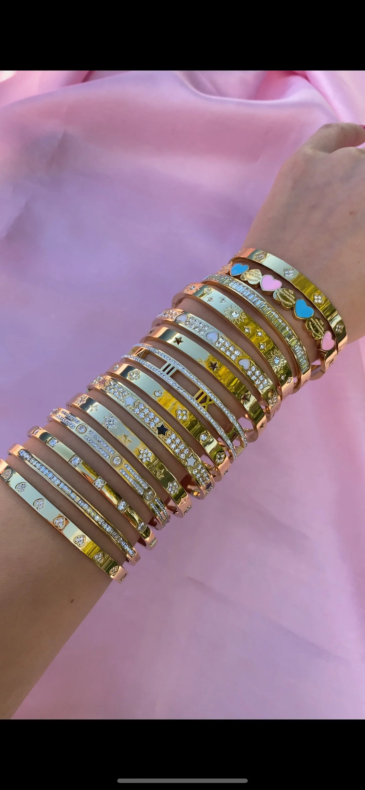 Gold Black Star Bangle - Image 5