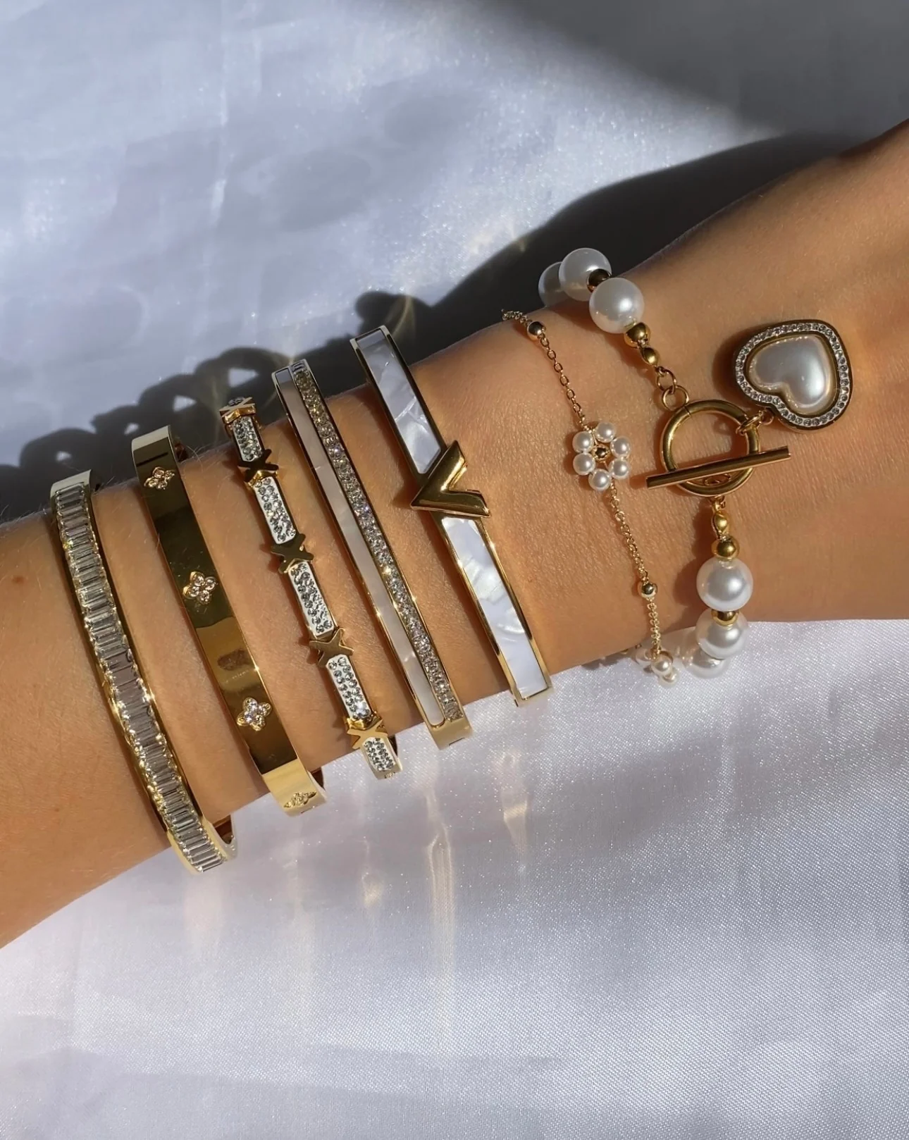 Gold Clover Bangle - Image 4